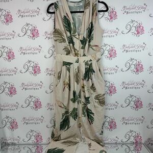 Wildfire dress long maxi leads tropics flowers Tropical Leaf Print Maxi Dress